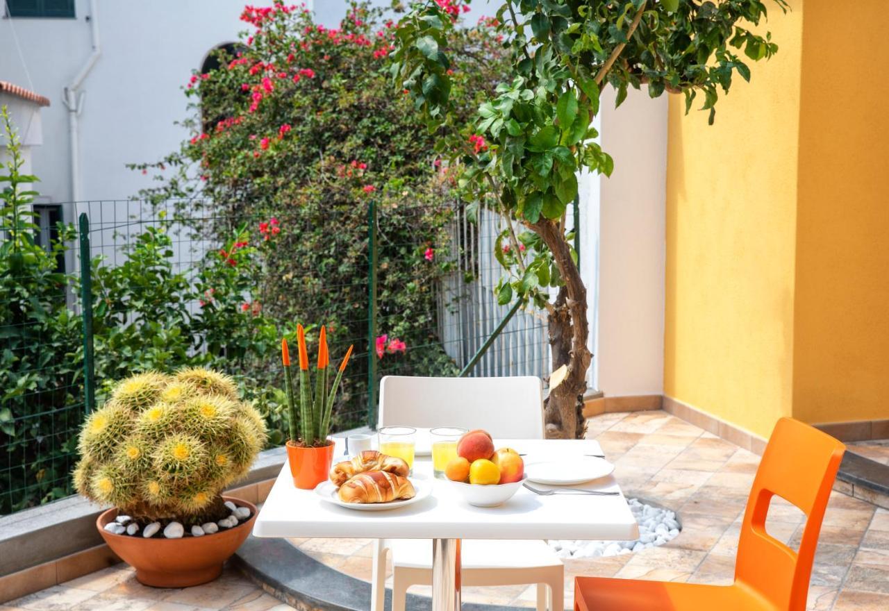 B&B La Gioia Isquia Exterior foto
